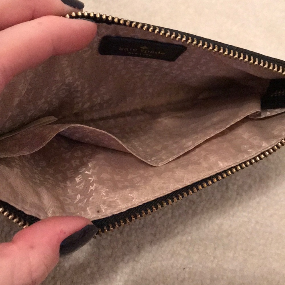 Kate spade wristlet - Picture 3 of 4